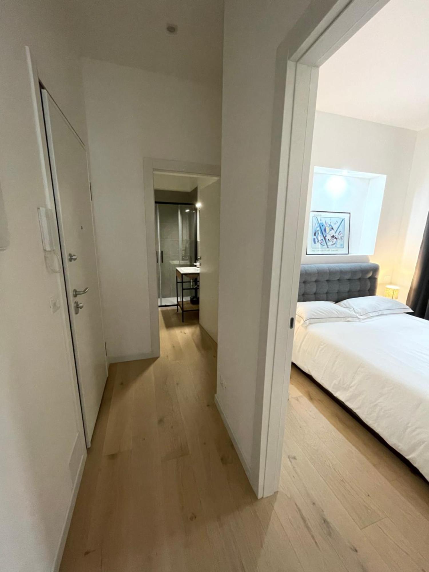 Apartament Le Vie Del Vento - Garibaldi Triest Zewnętrze zdjęcie