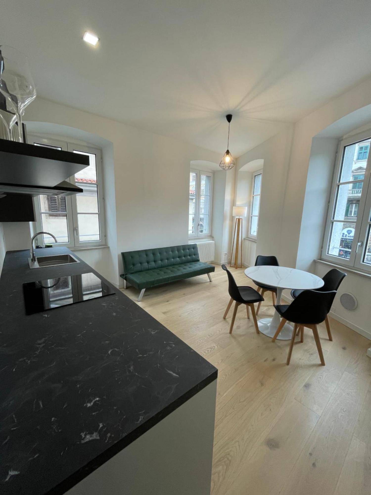 Apartament Le Vie Del Vento - Garibaldi Triest Zewnętrze zdjęcie