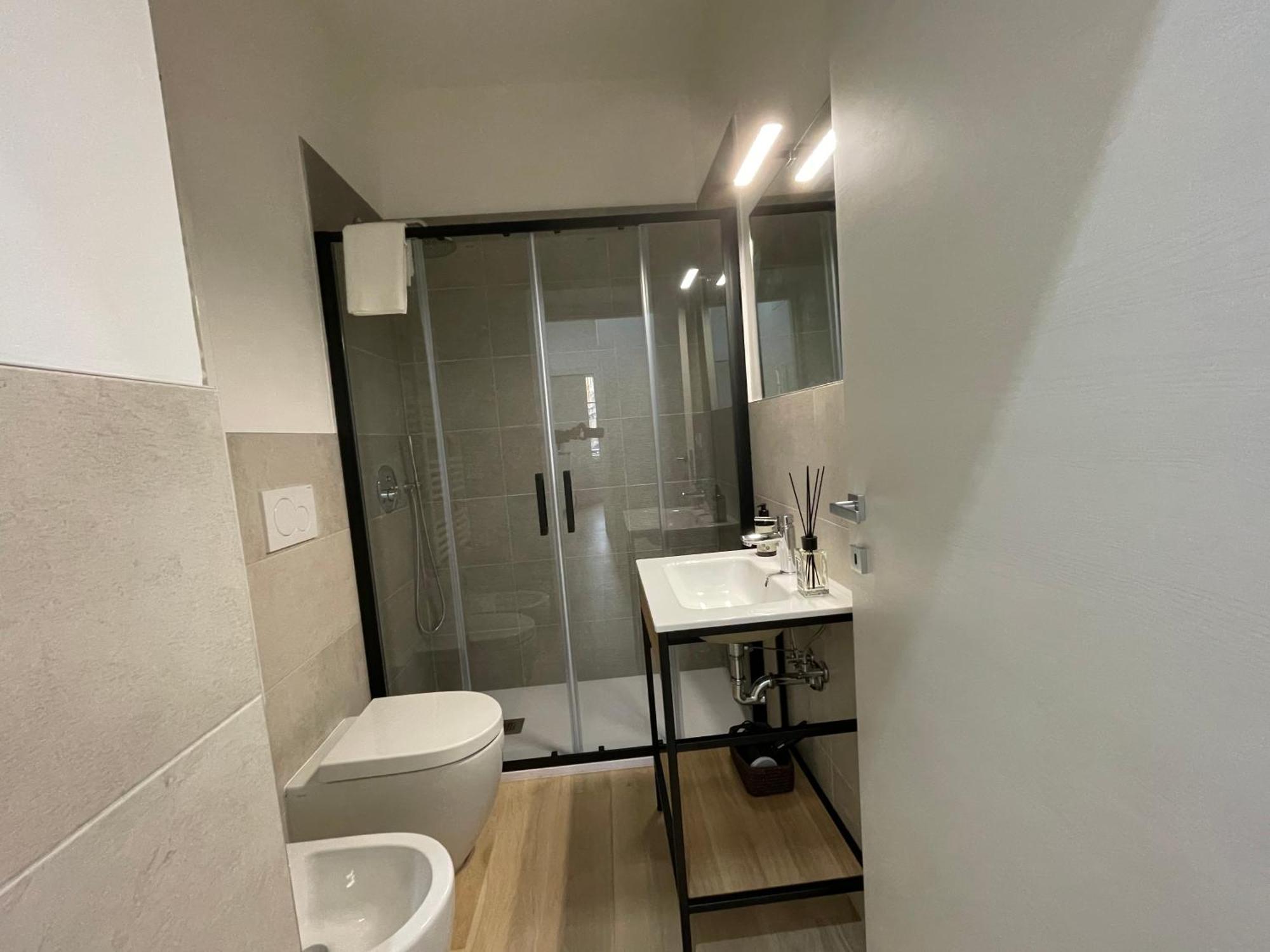 Apartament Le Vie Del Vento - Garibaldi Triest Zewnętrze zdjęcie