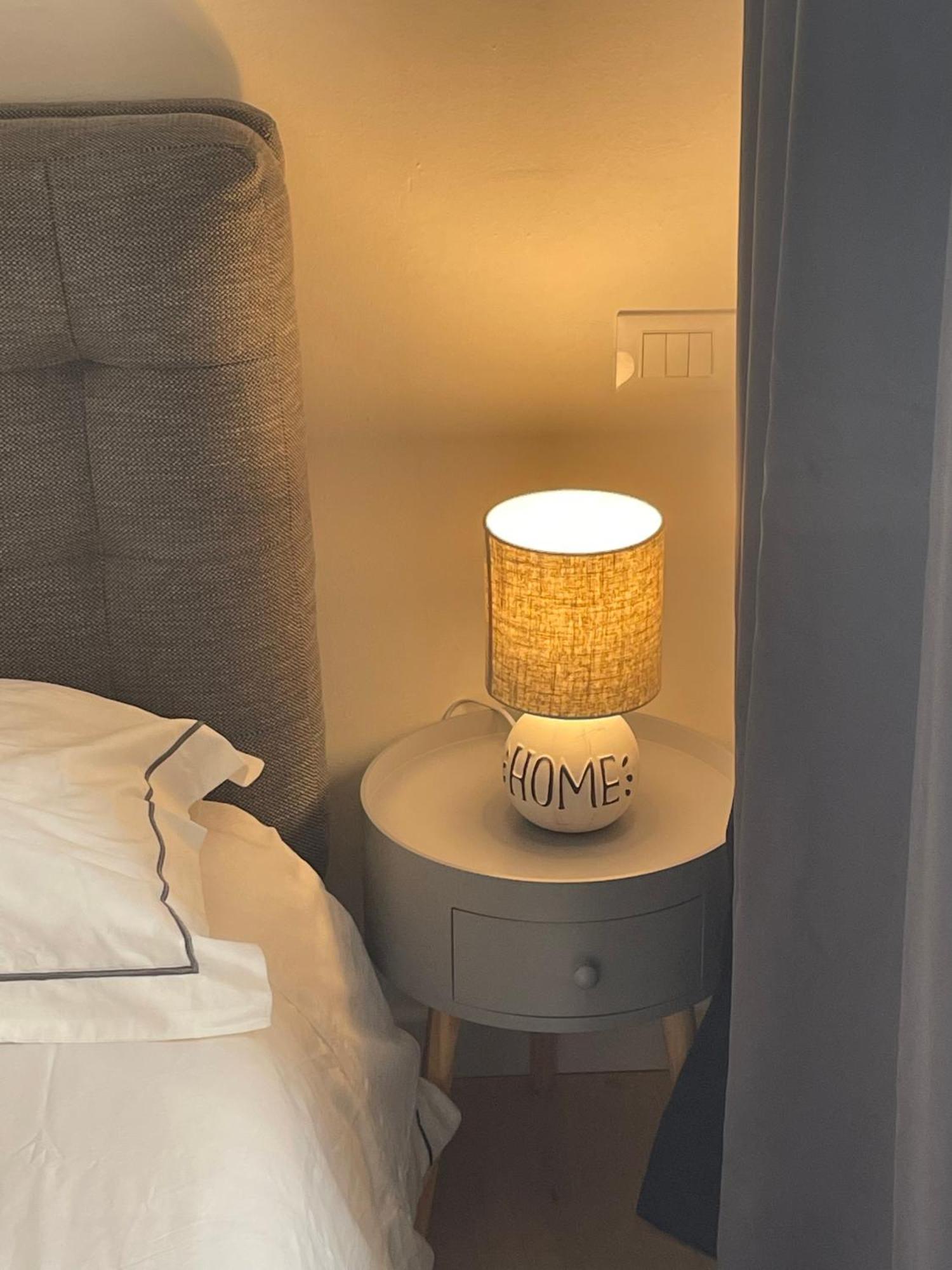 Apartament Le Vie Del Vento - Garibaldi Triest Zewnętrze zdjęcie