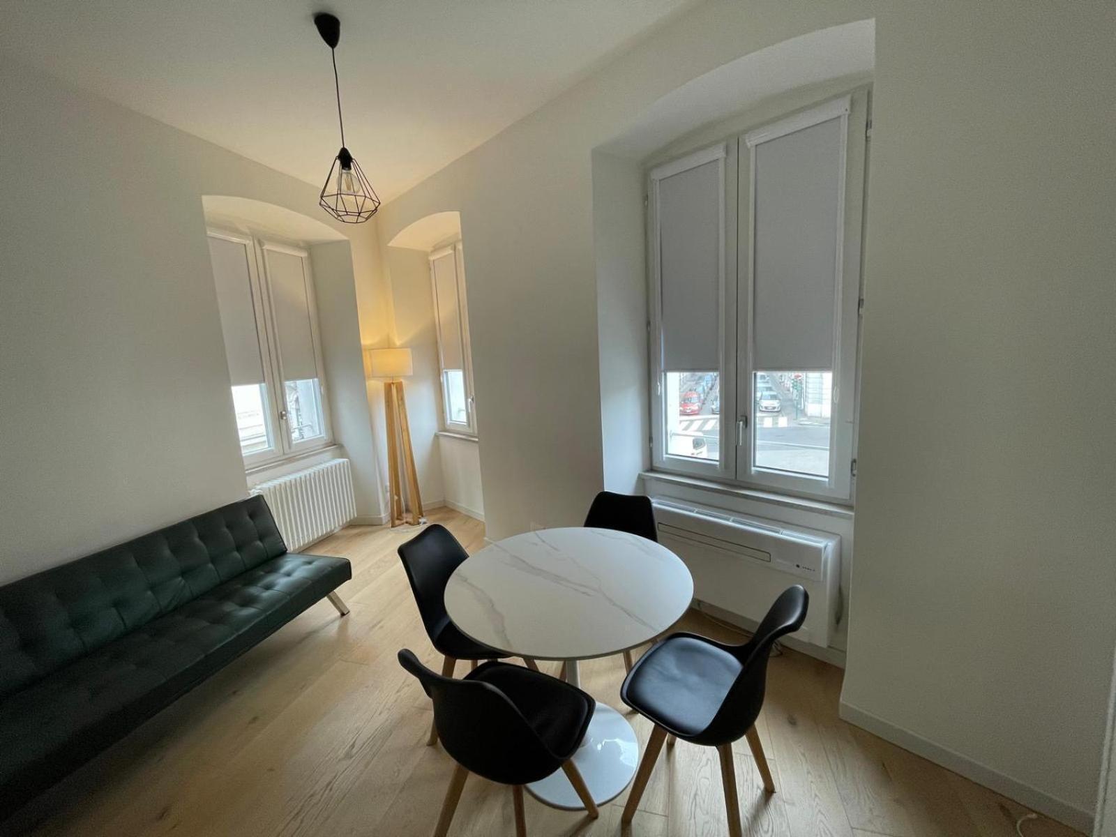Apartament Le Vie Del Vento - Garibaldi Triest Zewnętrze zdjęcie